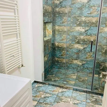 Apartament Studio 505 *